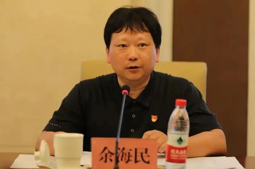 崇外商會聯(lián)合黨委書記、商會會長丁一參加崇外街道黨建協(xié)調(diào)委員會全體會議并代表成員單位進(jìn)行發(fā)言