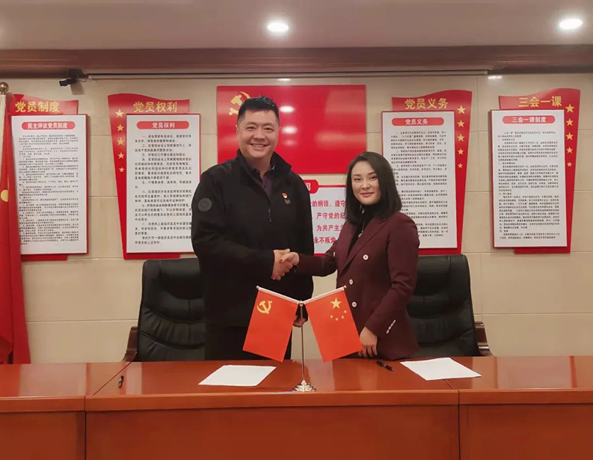 1706060944135795.jpg 640 (1).jpg